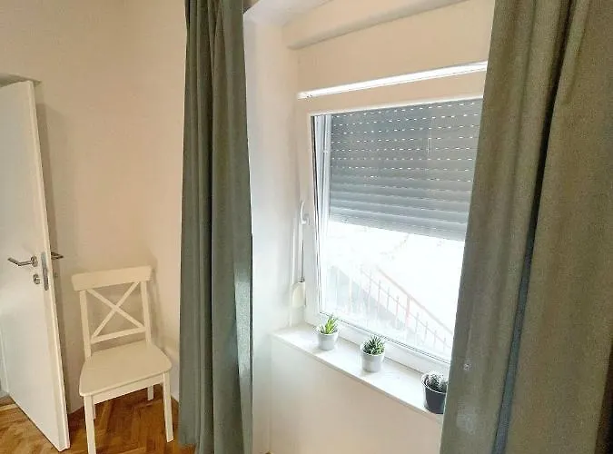 Appartement Ruzmarino - & Private Parking *